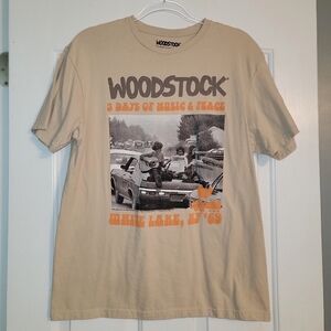 Woodstock Cream Tee - unisex